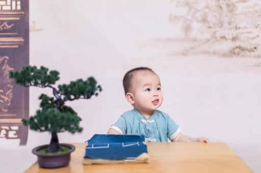 伊春怀孕多久会小腹隆起